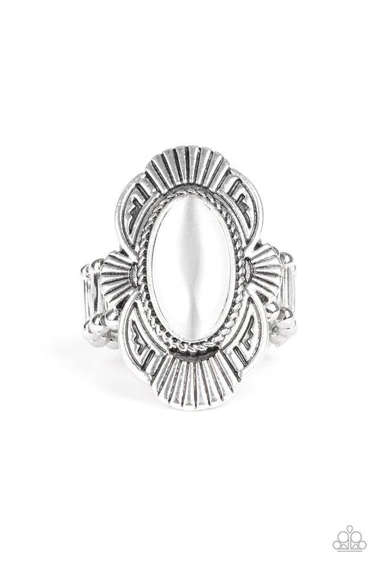 Paparazzi Ring ~ Oceanside Oracle -White