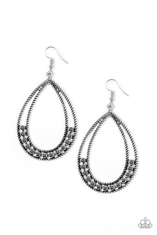 Paparazzi Earring ~ Glitz Fit - Silver