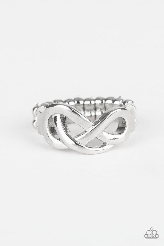 Anillo Paparazzi ~ Infinitamente industrial - Plata