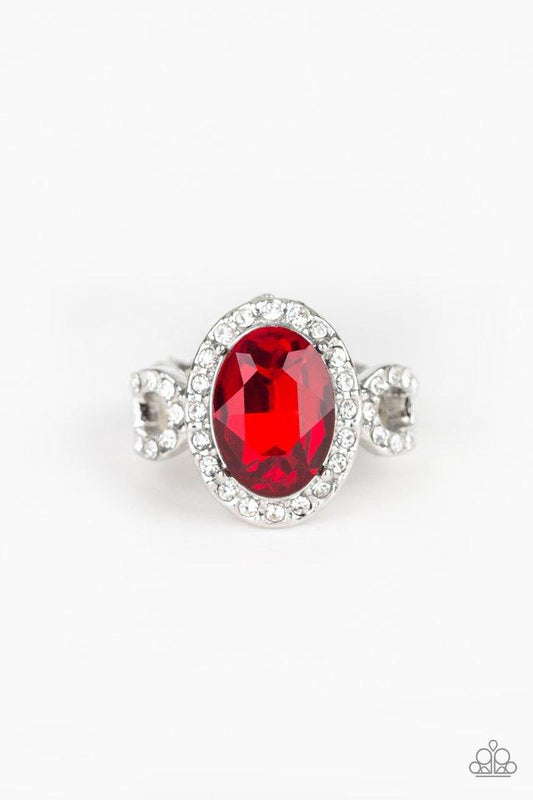 Anillo Paparazzi ~ Magnífica Majestad - Rojo