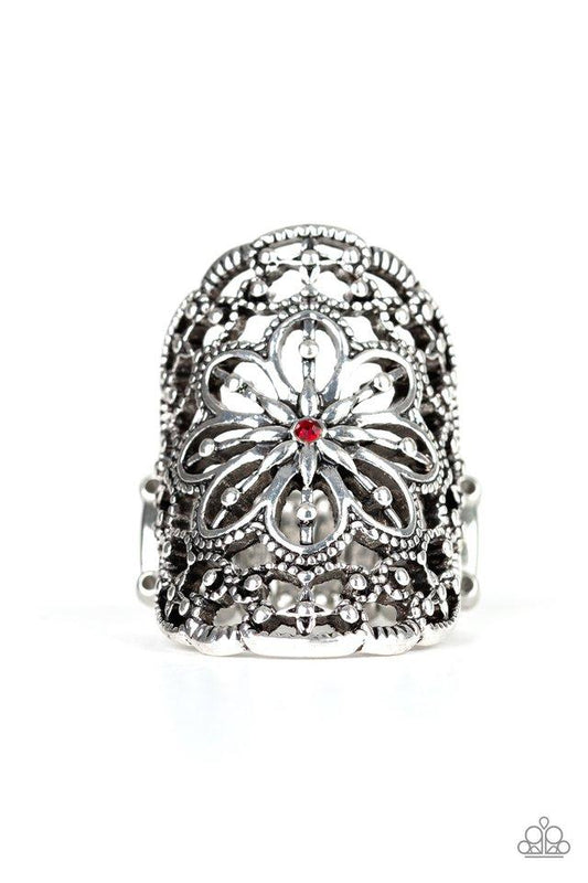 Anillo Paparazzi ~ Mandala majestuoso - Rojo