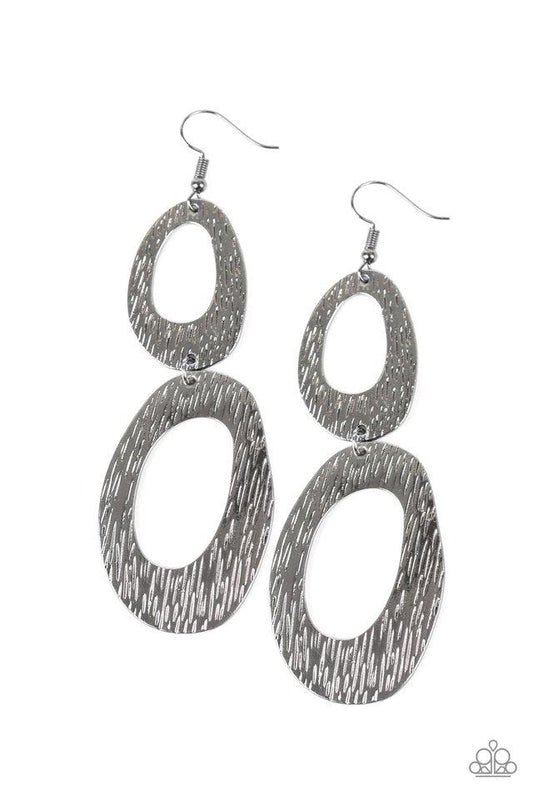 Paparazzi Earring ~ Ive SHEEN It All - Black