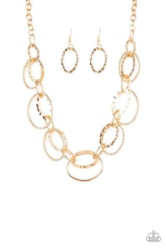 Paparazzi Necklace ~ Bend OVAL Backwards - Gold