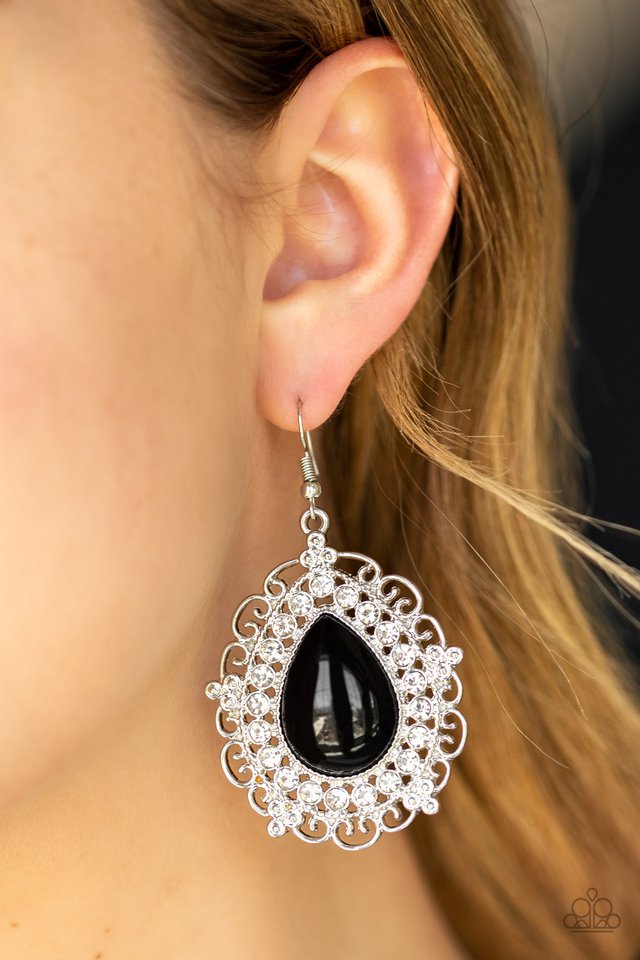 Incredibly Celebrity - Black - Paparazzi Earring Image