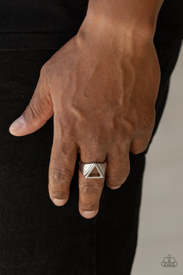 Trident - Silver - Paparazzi Ring Image