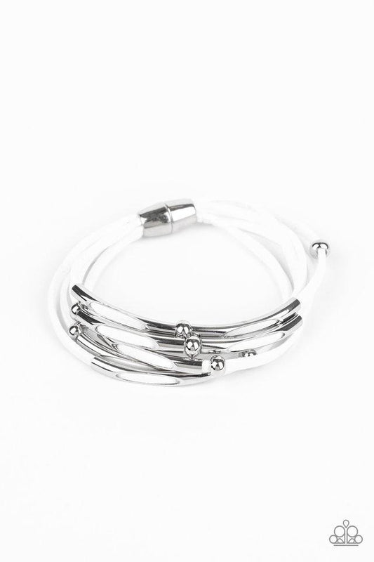 Pulsera Paparazzi ~ Magnetismo moderno - Blanco