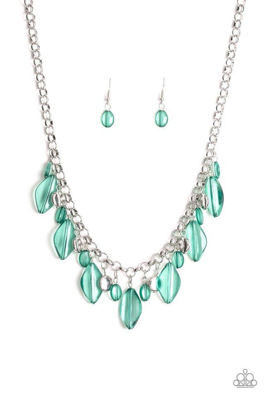 Collar Paparazzi ~ Hielo Malibu - Verde