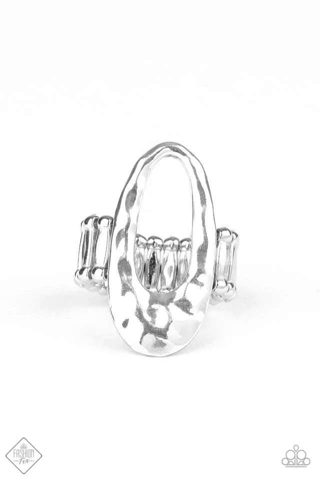 Anillo Paparazzi ~ Artsy Artisan - Plata