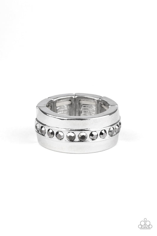 Paparazzi Ring ~ Reigning Champ - Silver