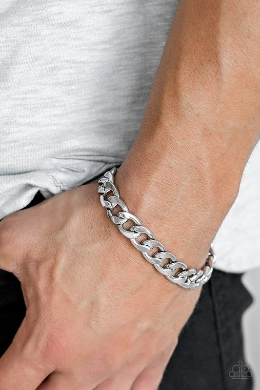 Leader Board - Silver - Paparazzi Bracelet Image