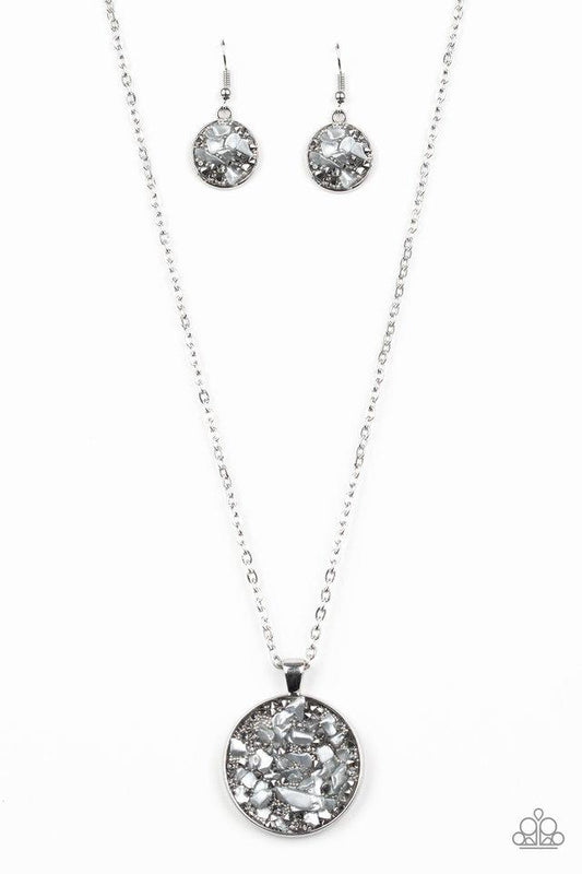 Paparazzi Necklace ~ GLAM Crush Monday - Silver