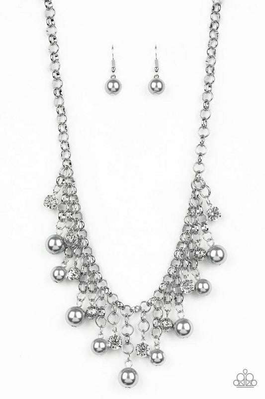 Collar Paparazzi ~ HEIR-headed - Plata