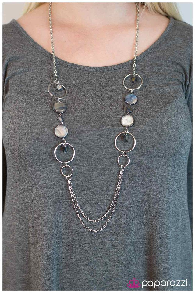 Collar Paparazzi ~ Chalk It Up - Plata