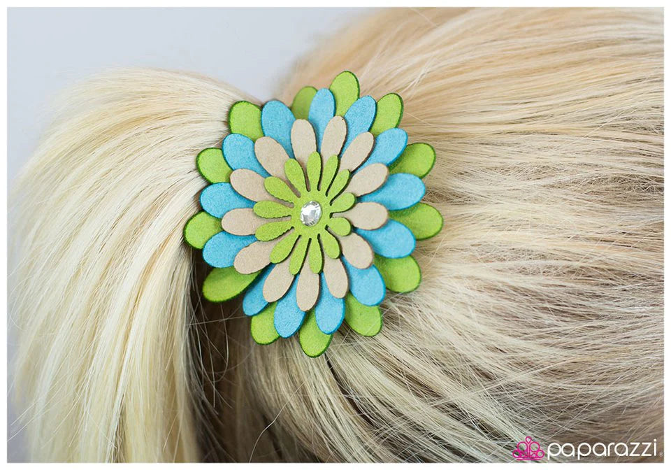 Accesorios para el cabello de los paparazzi ~ Como sigue - Verde