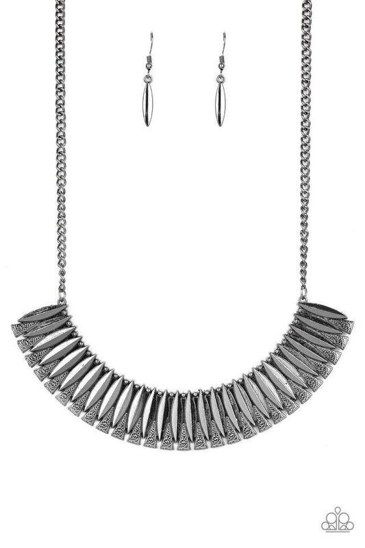 Paparazzi Necklace ~ My Main MANE - Black