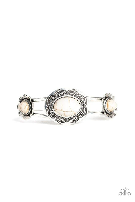 Paparazzi Bracelet ~ Desert Eden - White