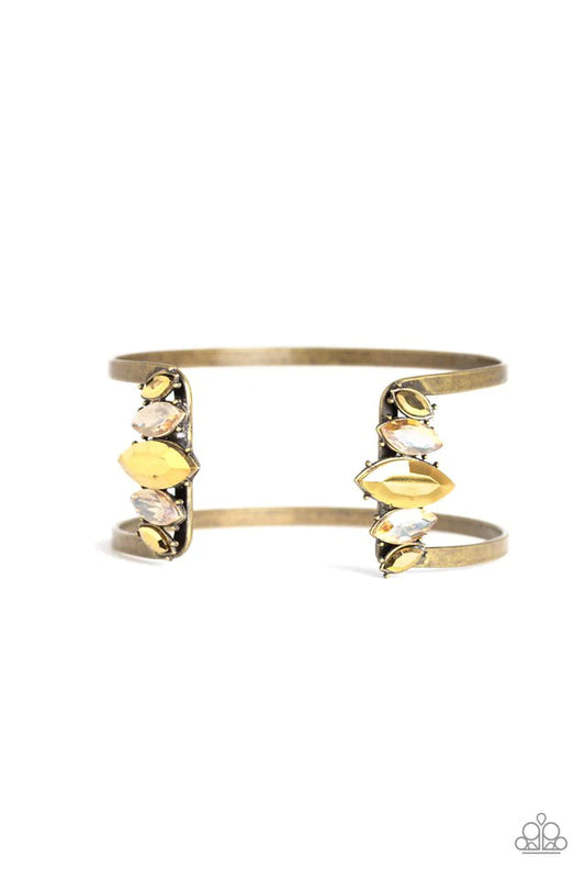 Paparazzi Bracelet ~ Glam Power - Brass