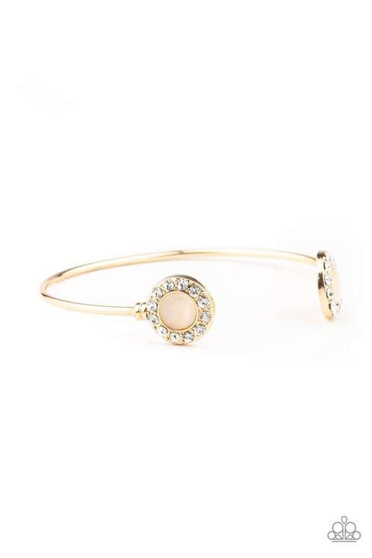 Instant Illumination - Gold - Paparazzi Bracelet Image