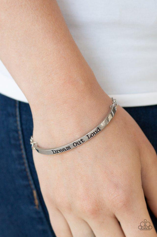 Pulsera Paparazzi ~ Dream Out Loud - Plata