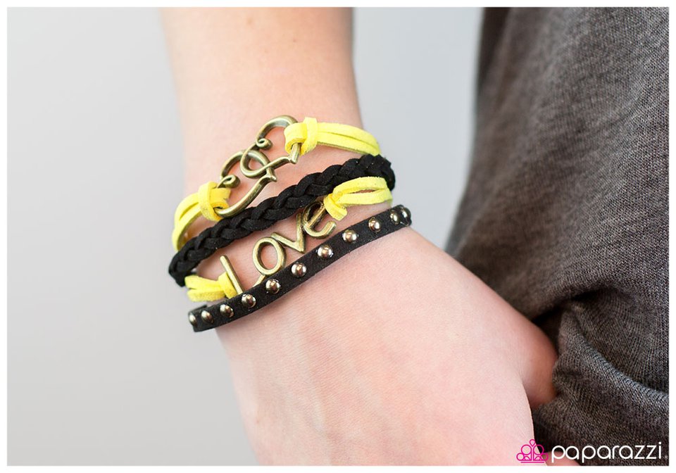 Pulsera Paparazzi ~ Admirador secreto - Amarillo