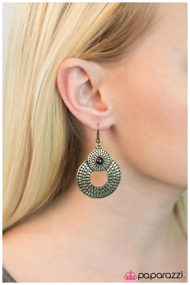 Paparazzi Earring ~ Egyptian Elegance - Brass