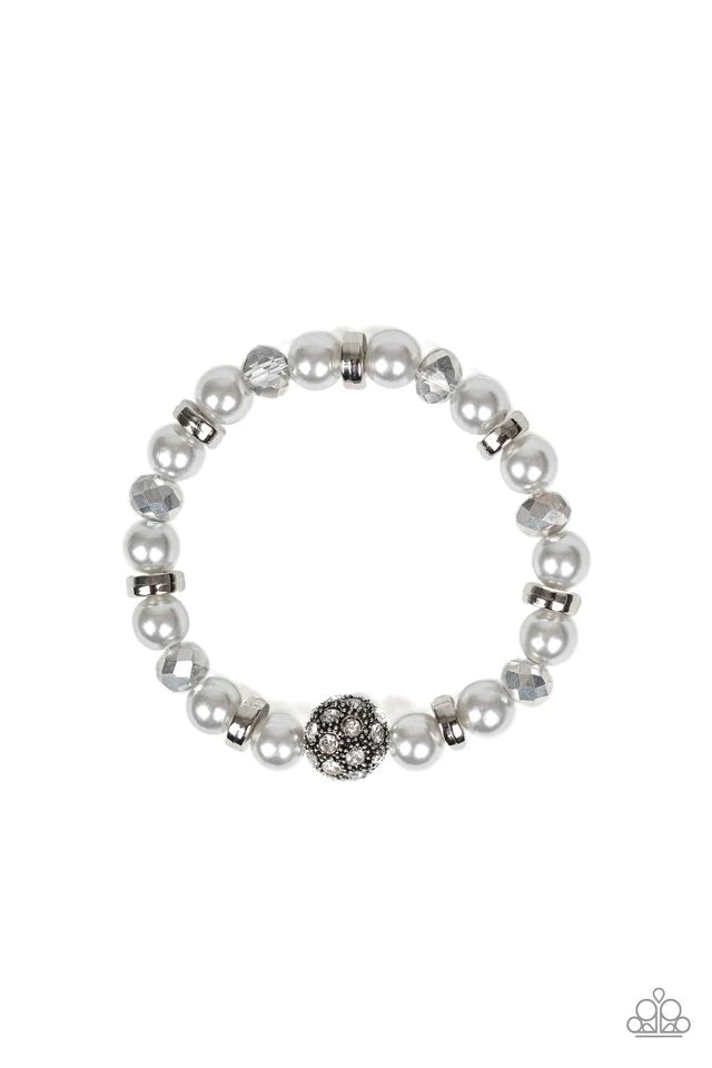 Pulsera Paparazzi ~ Atemporalidad centelleante - Plata