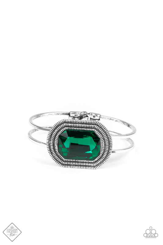 Paparazzi Bracelet ~ Heirloom Highness  - Green