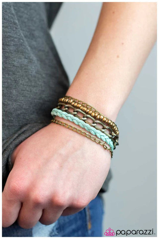 Pulsera Paparazzi ~ Run Riot - Azul