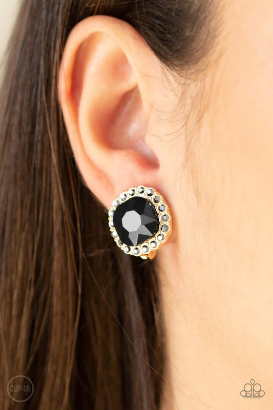 Paparazzi Earring ~ Diamond Duchess - Gold