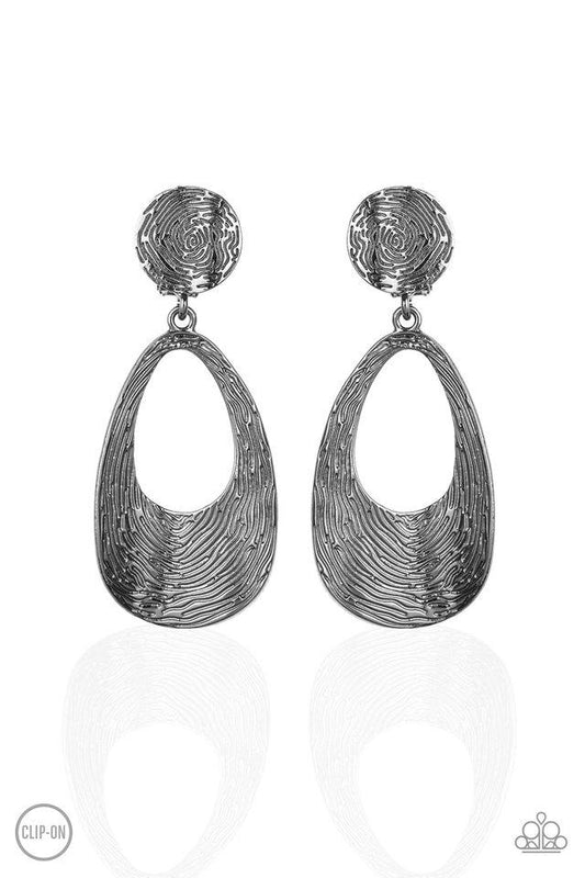 Paparazzi Earring ~ Printed Perfection - Black