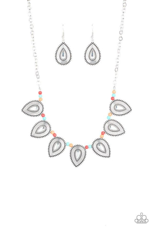 Collar Paparazzi ~ Terra Trailblazer - Multicolor