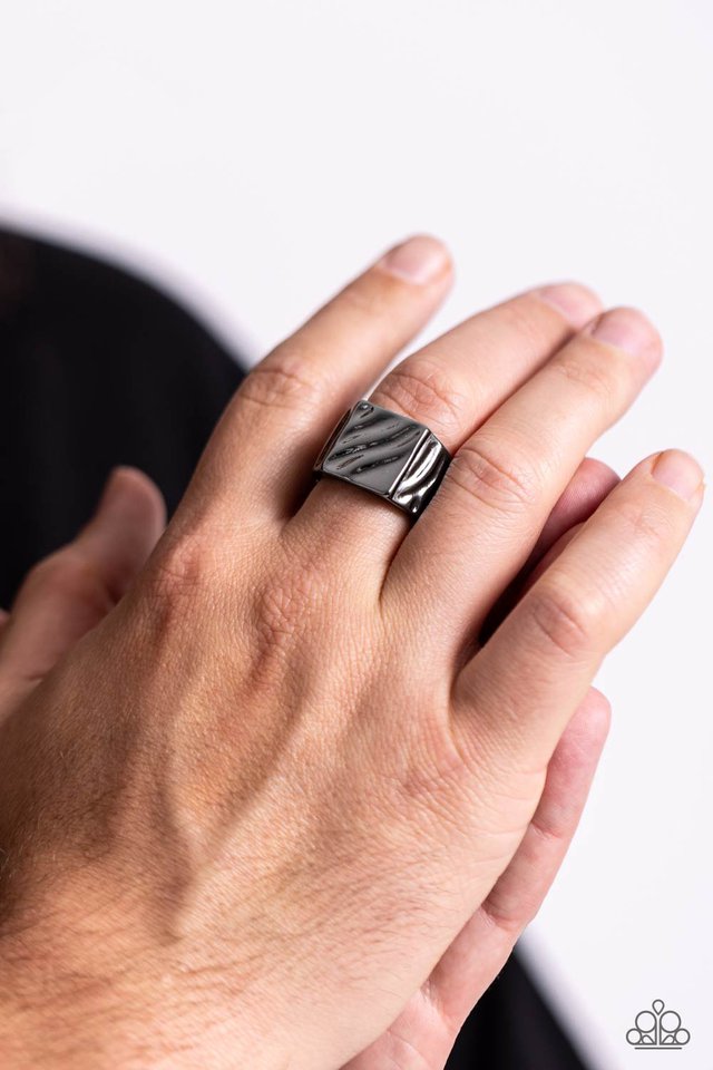 Illusion - Black - Paparazzi Ring Image