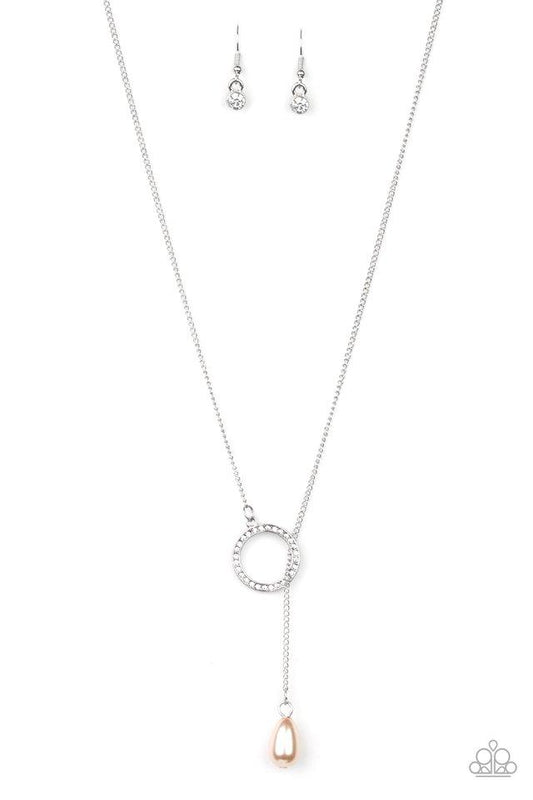 Collar Paparazzi ~ Social Luster - Marrón