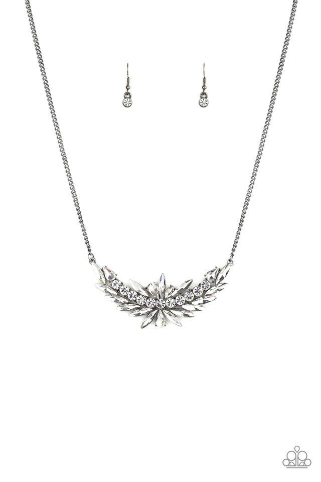 Paparazzi Necklace ~ HEIRS and Graces - Black