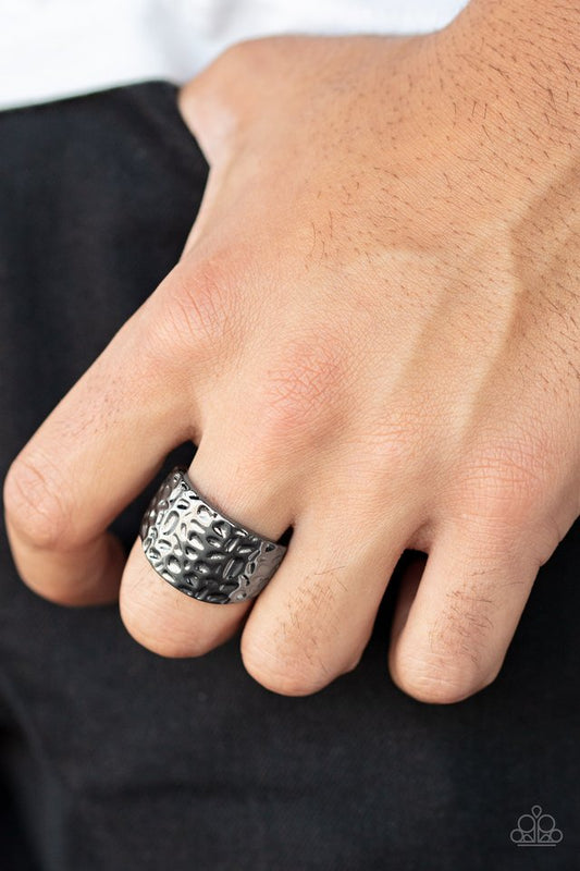 Hammerhead - Black - Paparazzi Ring Image