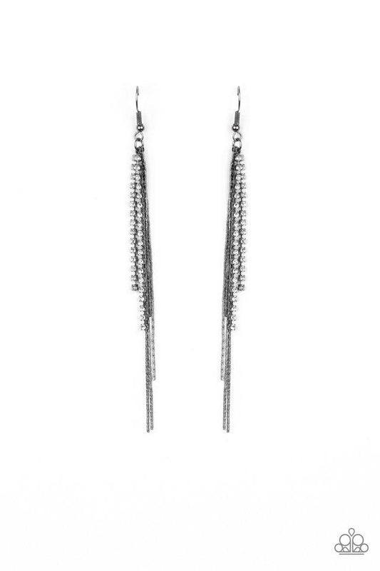 Paparazzi Earring ~ REIGN Check - Black