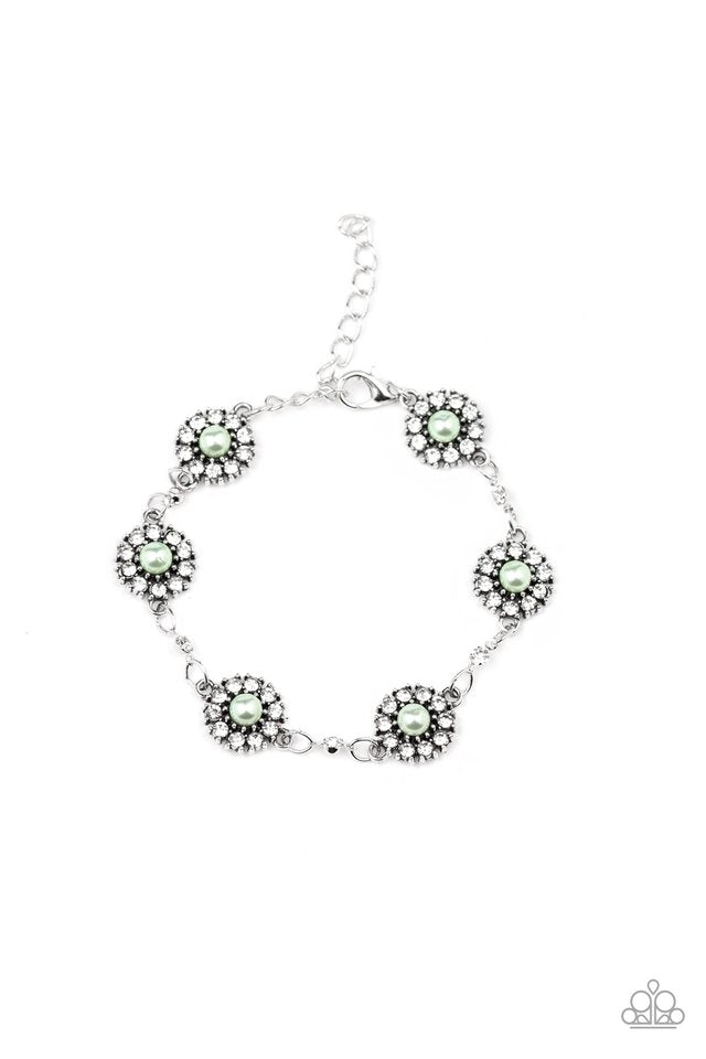 Pulsera Paparazzi ~ Garden Flower Grandeur - Verde