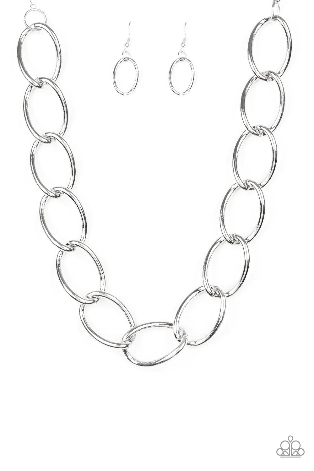 Paparazzi Necklace ~ The Challenger - Silver