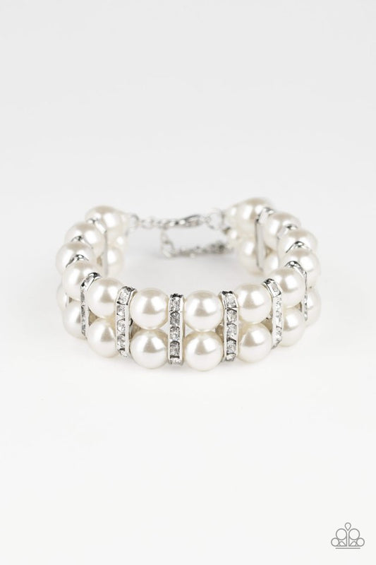 Glowing Glam - White - Paparazzi Bracelet Image