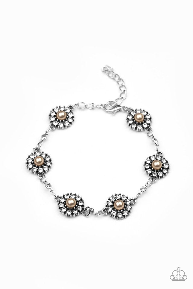 Garden Flower Grandeur - Brown - Paparazzi Bracelet Image