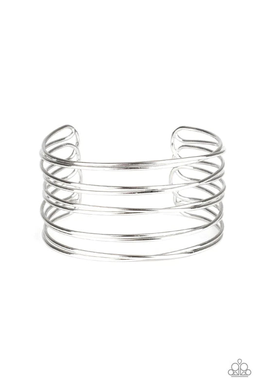 Pulsera Paparazzi ~ HAUTE Wired - Plata