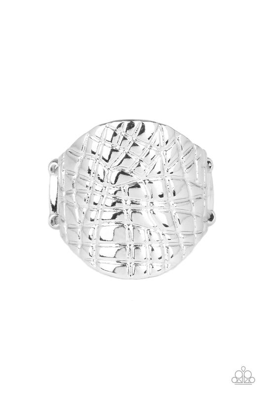 Anillo Paparazzi ~ Metal Jungle - Plata