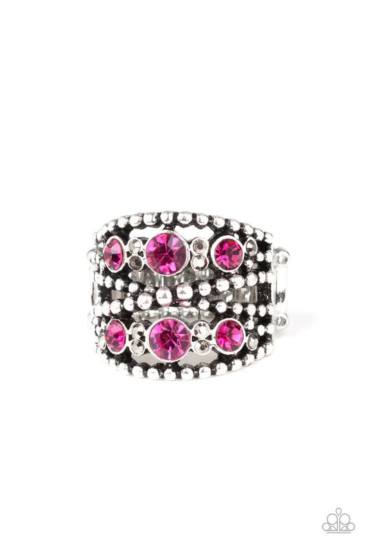 Anillo Paparazzi ~ Prismatic Powerhouse - Rosa