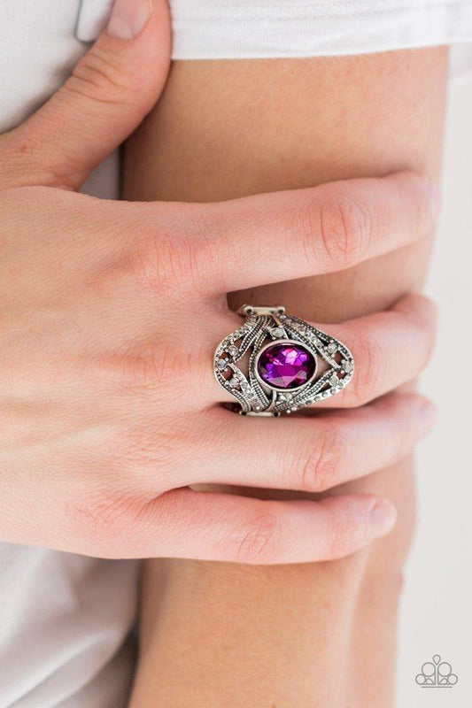 Paparazzi Ring ~ Red Carpet Rebel - Pink