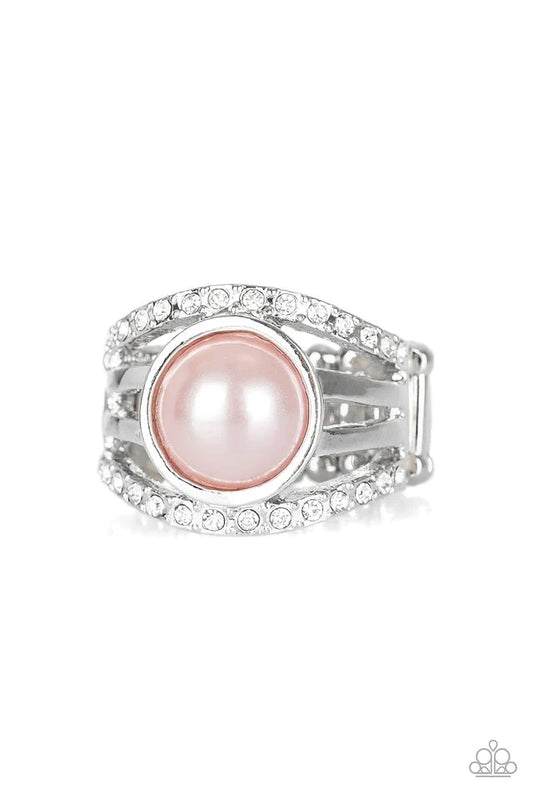 Paparazzi Ring ~ A Big Break - Pink