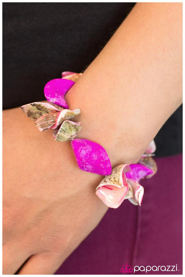 Paparazzi Bracelet ~ This Side of Paradise - Pink