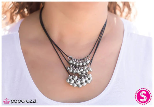 Paparazzi Necklace ~ First Come, First Serve - Silver