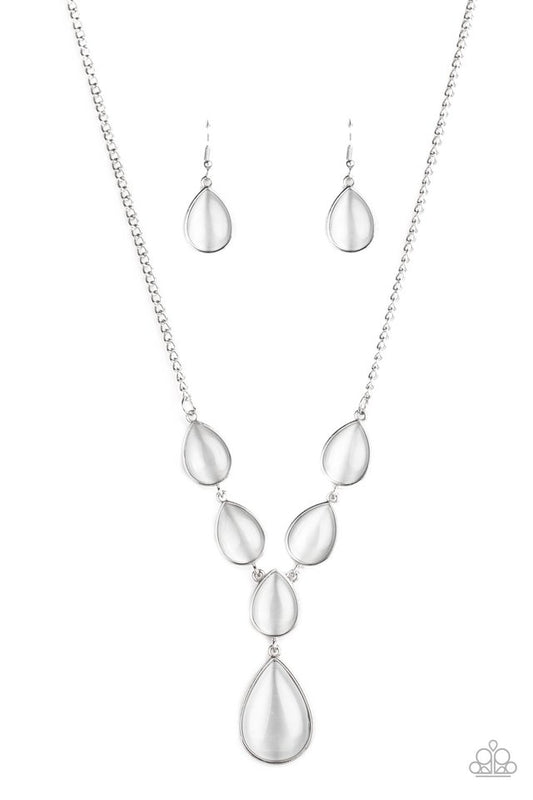 Paparazzi Necklace ~ Dewy Decadence - White