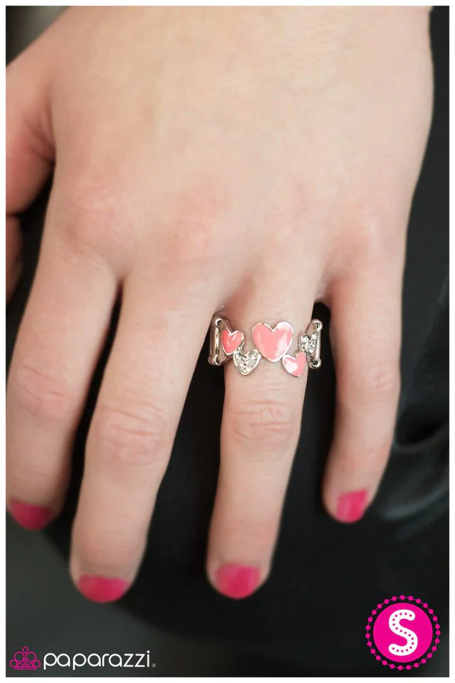 Anillo Paparazzi ~ Cross My Heart - Rosa