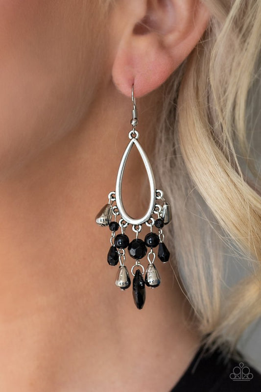 Summer Catch - Black - Paparazzi Earring Image